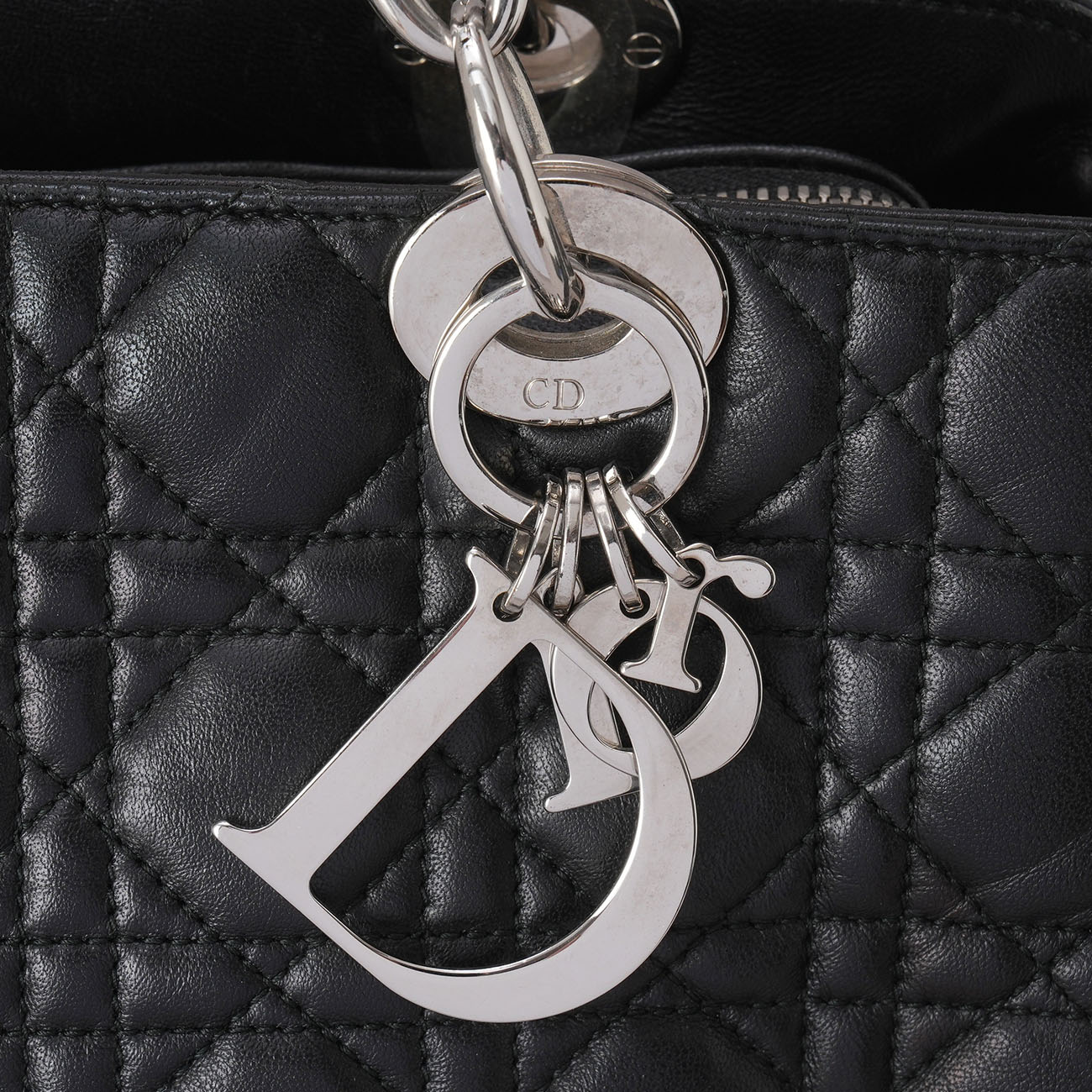 CHRISTIAN DIOR(USED)디올 까나쥬 체인 숄더백